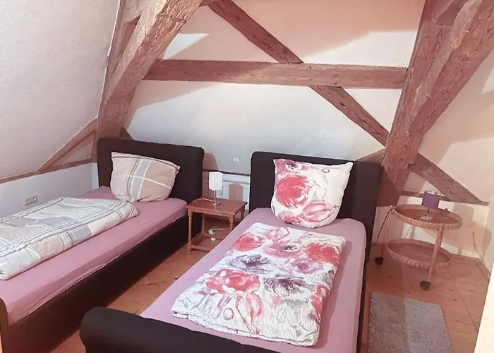 Wohnung Im Zentrum Altstadtflair Mit Holz Und Stil