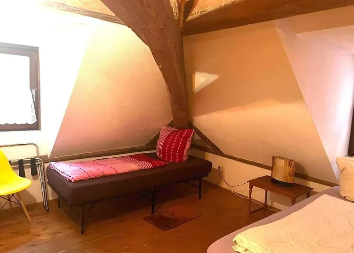 Daire Im Zentrum Altstadtflair Mit Holz Und Stil